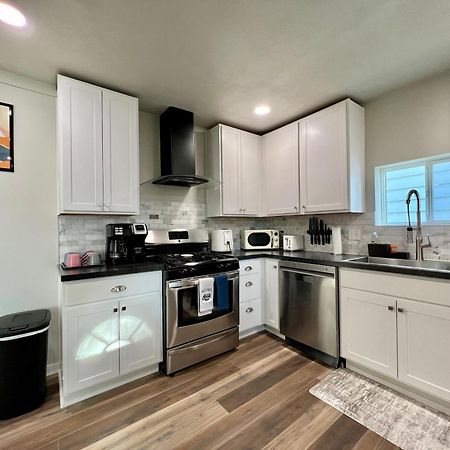 Modern Style Home Near Dt Indy & Major Attractions อินเดียนาโพลิส ภายนอก รูปภาพ