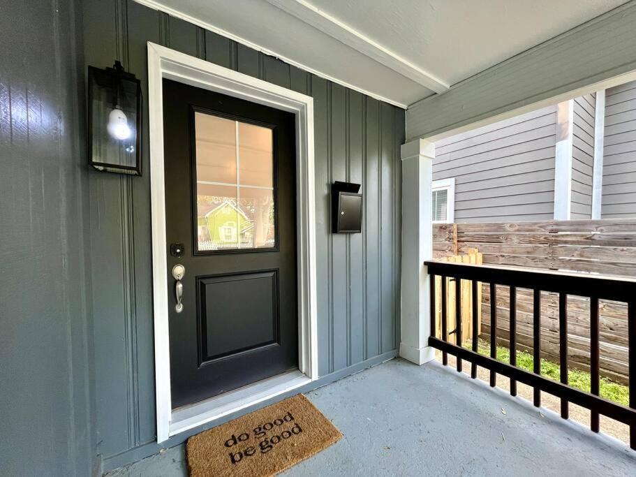 Modern Style Home Near Dt Indy & Major Attractions อินเดียนาโพลิส ภายนอก รูปภาพ